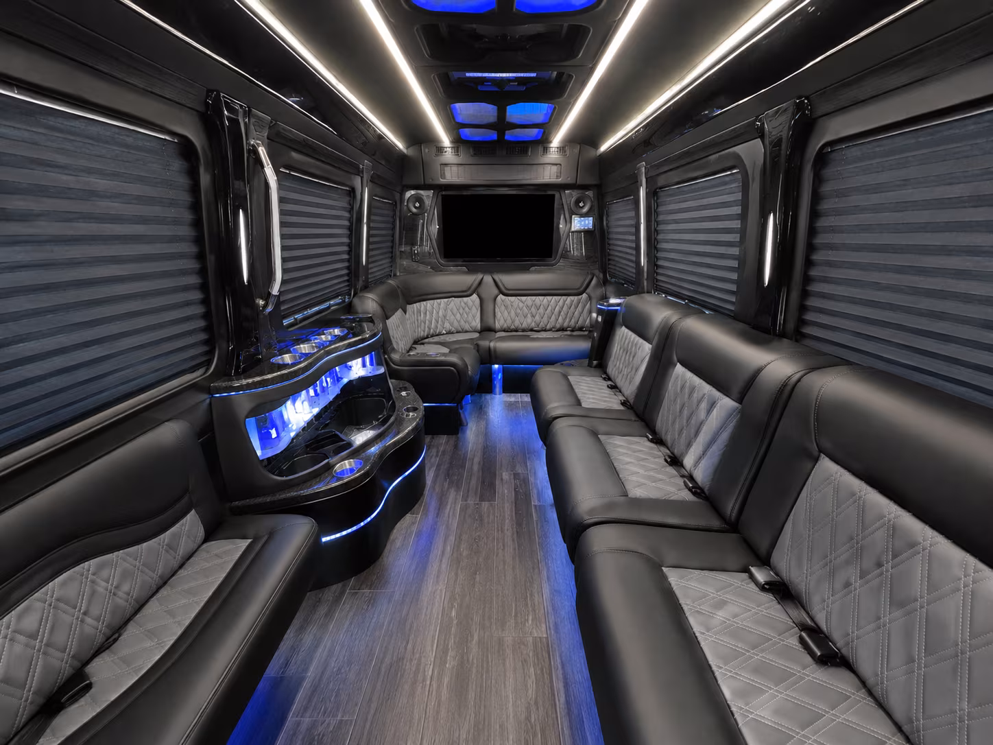 amarillo long distance bus rentals for sports teams and university groups