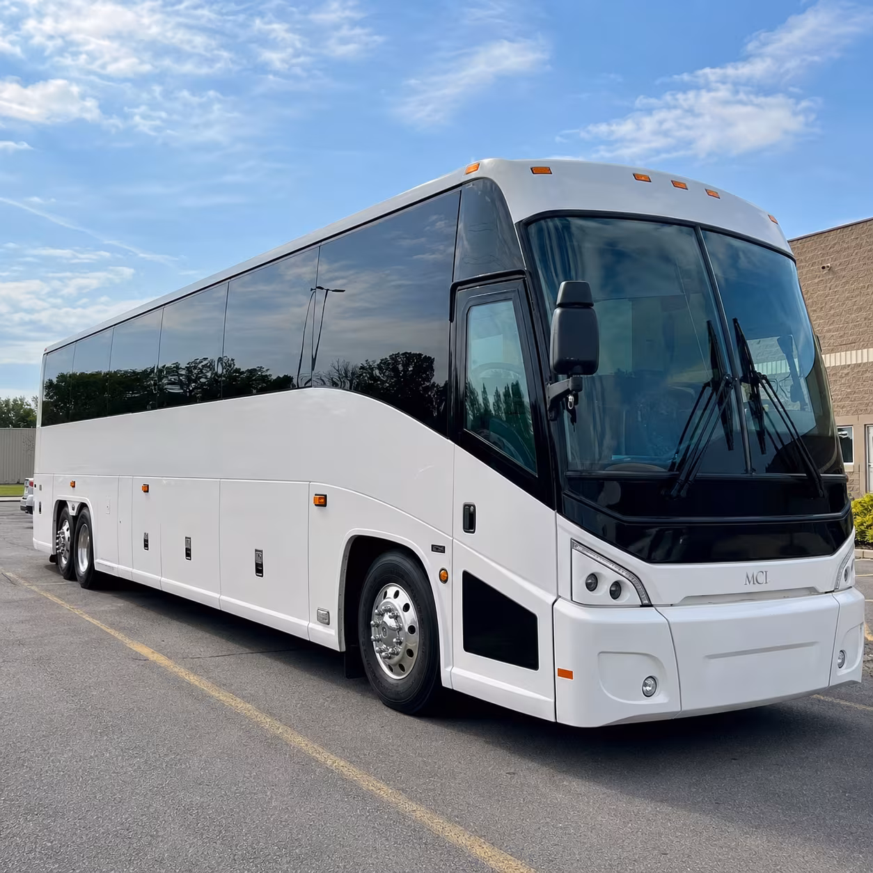 daily commuter shuttle buses for amarillo business parks and office campuses