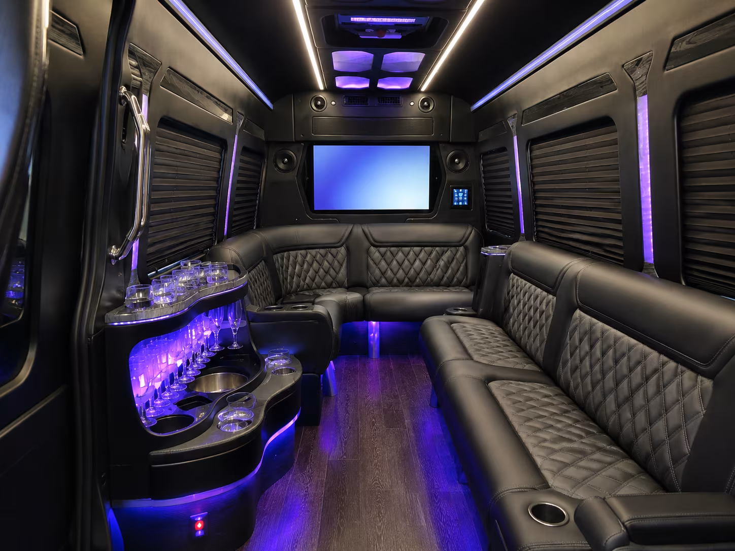 hotel to venue shuttle buses for amarillo corporate groups
